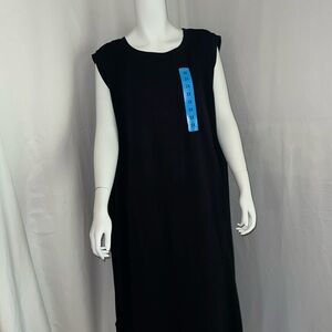 HILARY RADLEY   beautiful sleeves less black dress (no offer please )